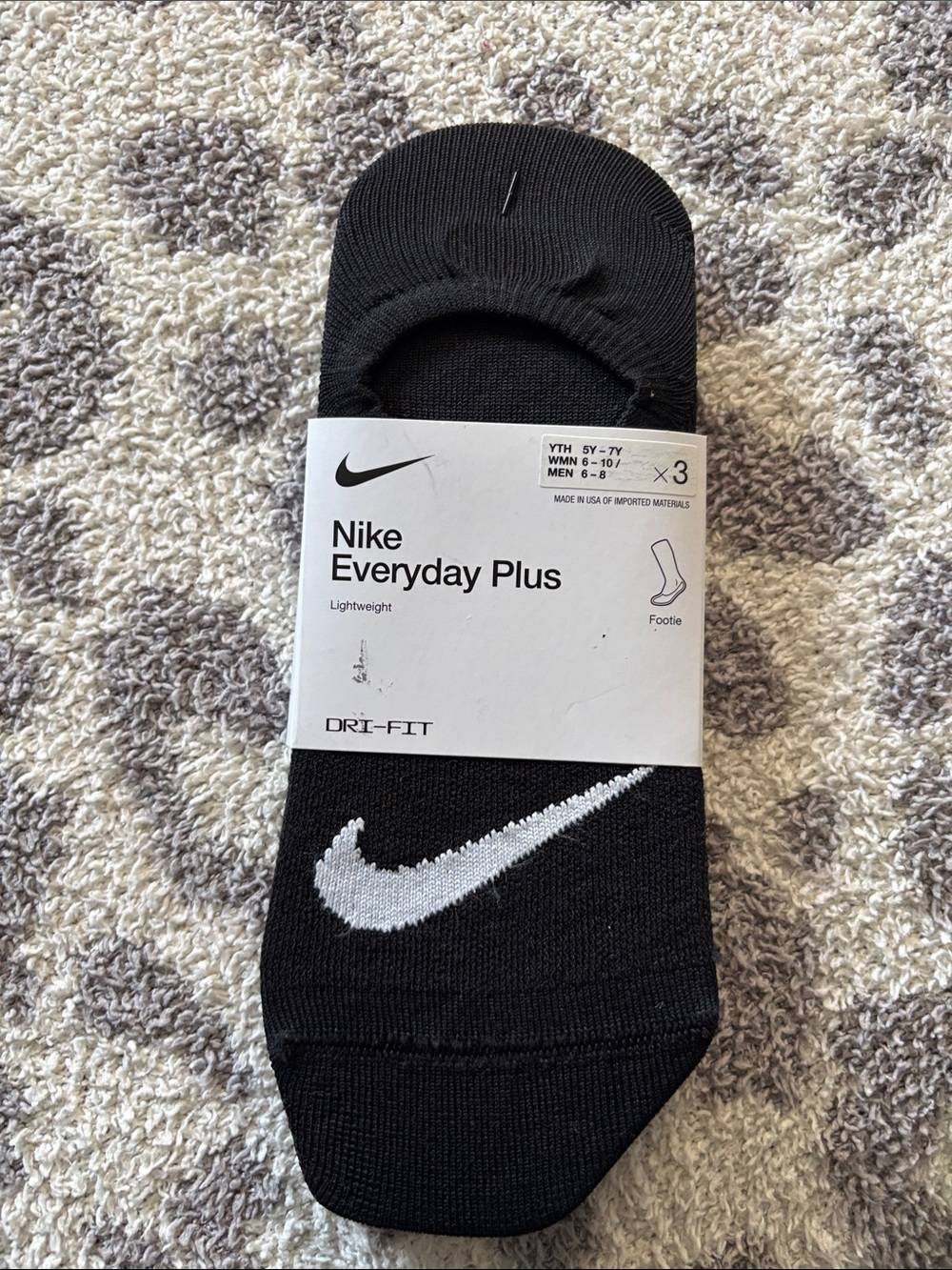 NWT Nike Socks